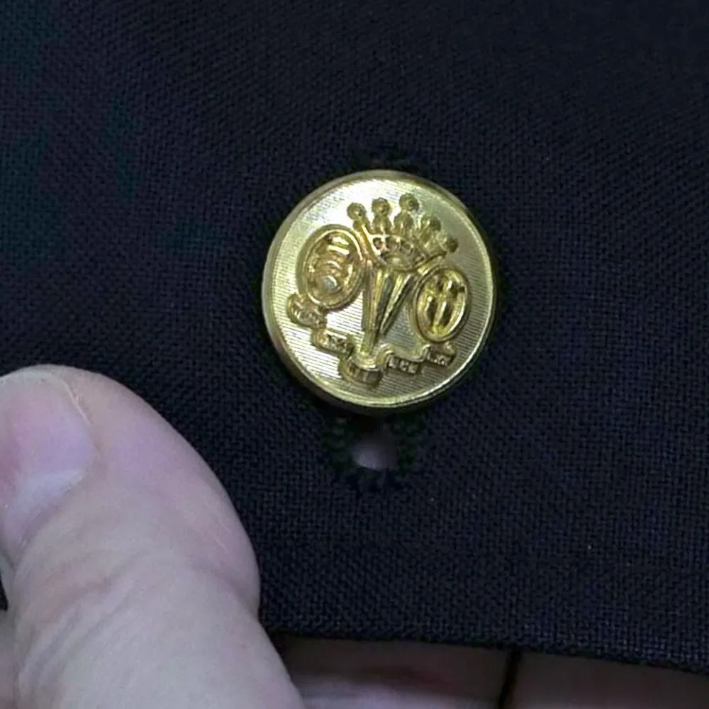 VTG Southwick Sz 42 Blazer Sport Coat Black Gold Buttons Preppy Old Money Office